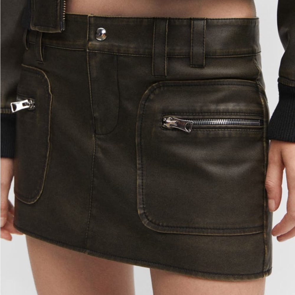 NWT Mango zip pocket faux leather moto skirt